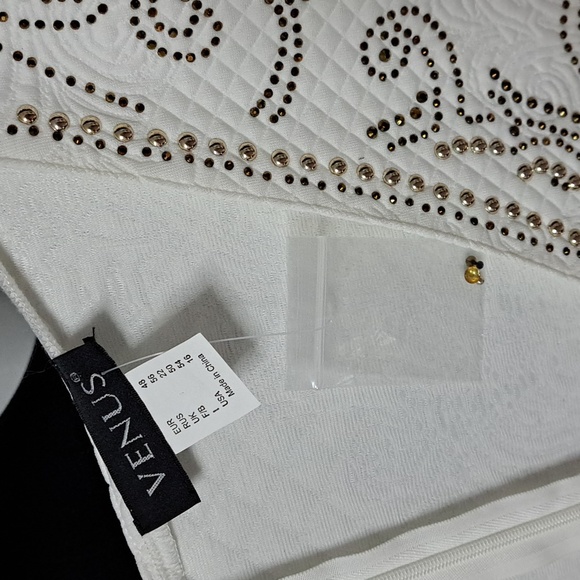 DRESS - Picture 3 of 5